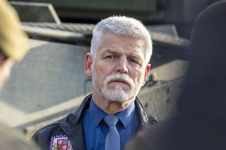 Korupce v muniční iniciativě? Pavel připustil pokusy. Vymezil se proti pštrosí politice